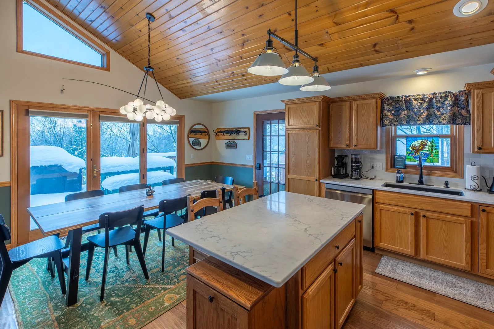 Great room dining