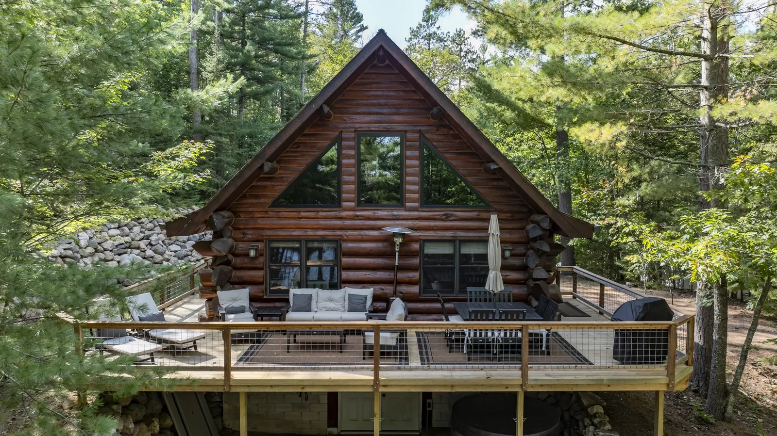 The O.G. cabin on Lake Arbutus